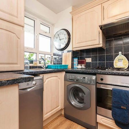 Central Camden Flat With Terrace For 4 People لندن المظهر الخارجي الصورة